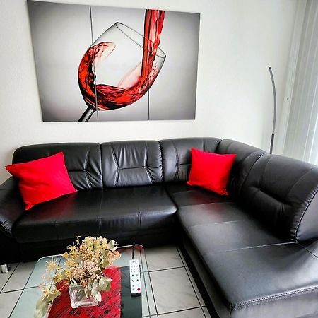 Innovative 2-Zimmer-Ferienwohnung Am Kurpark 바트크로이즈나흐 외부 사진