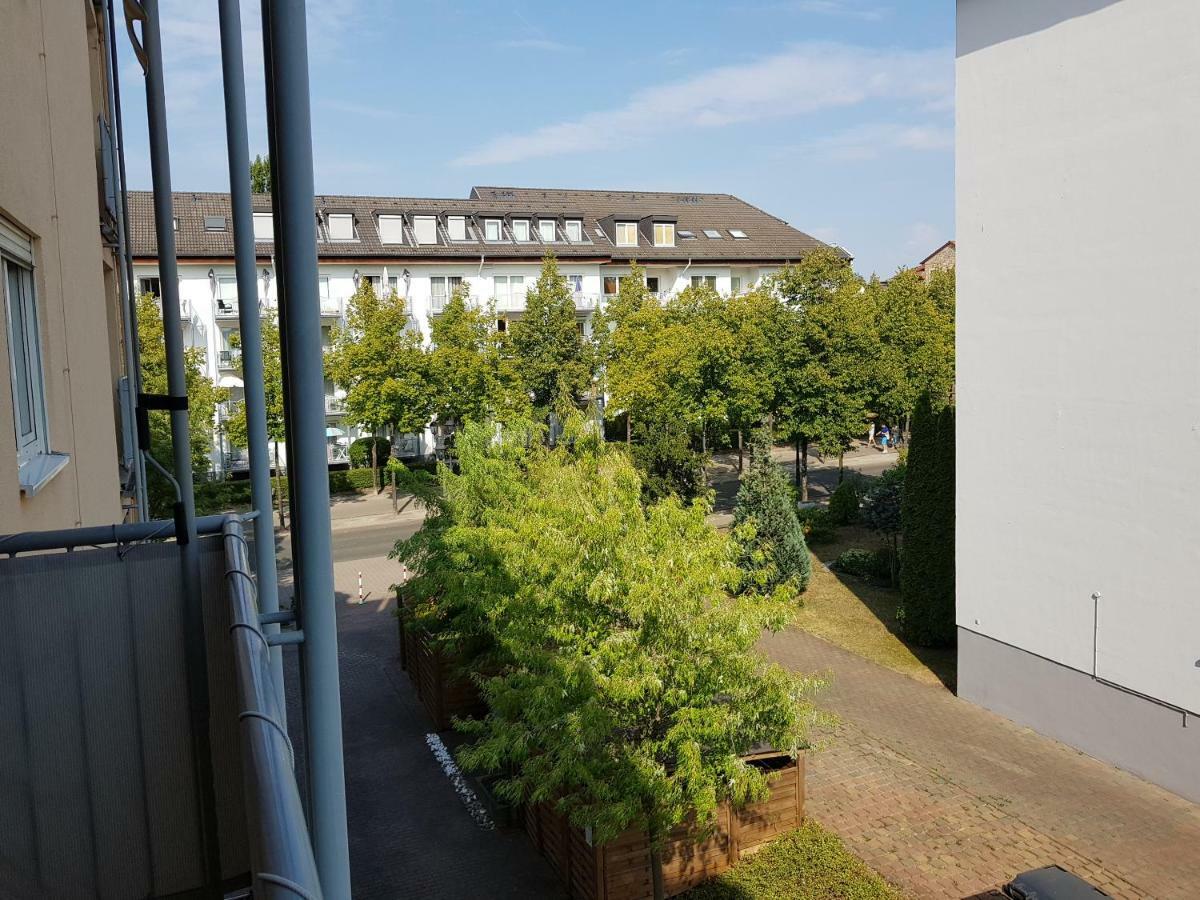 Innovative 2-Zimmer-Ferienwohnung Am Kurpark 바트크로이즈나흐 외부 사진